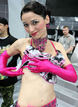 Адела Гондикова голая. Фото - 4