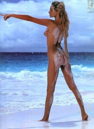 Адриана Скленарикова голая. Фото - 21