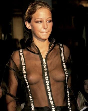 Агата Ханичова голая. Фото - 12