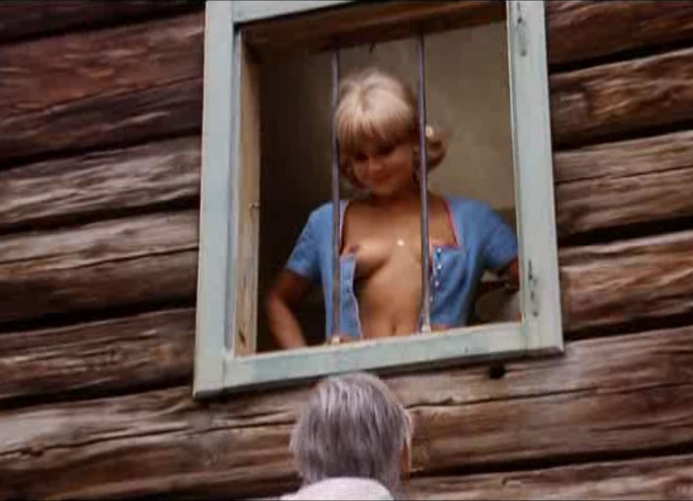 Алена Пенц голая. Фото - 14