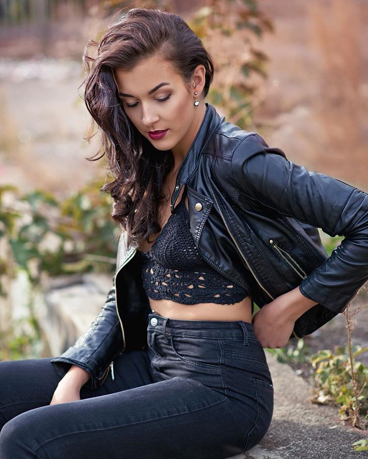 Анета Галисова голая. Фото - 12