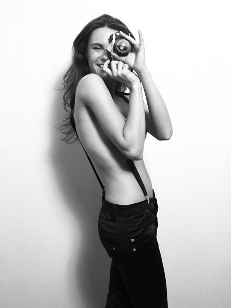 Анета Сыхрова голая. Фото - 1