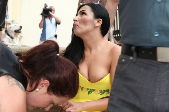 Анифе Выскочилова голая. Фото - 10