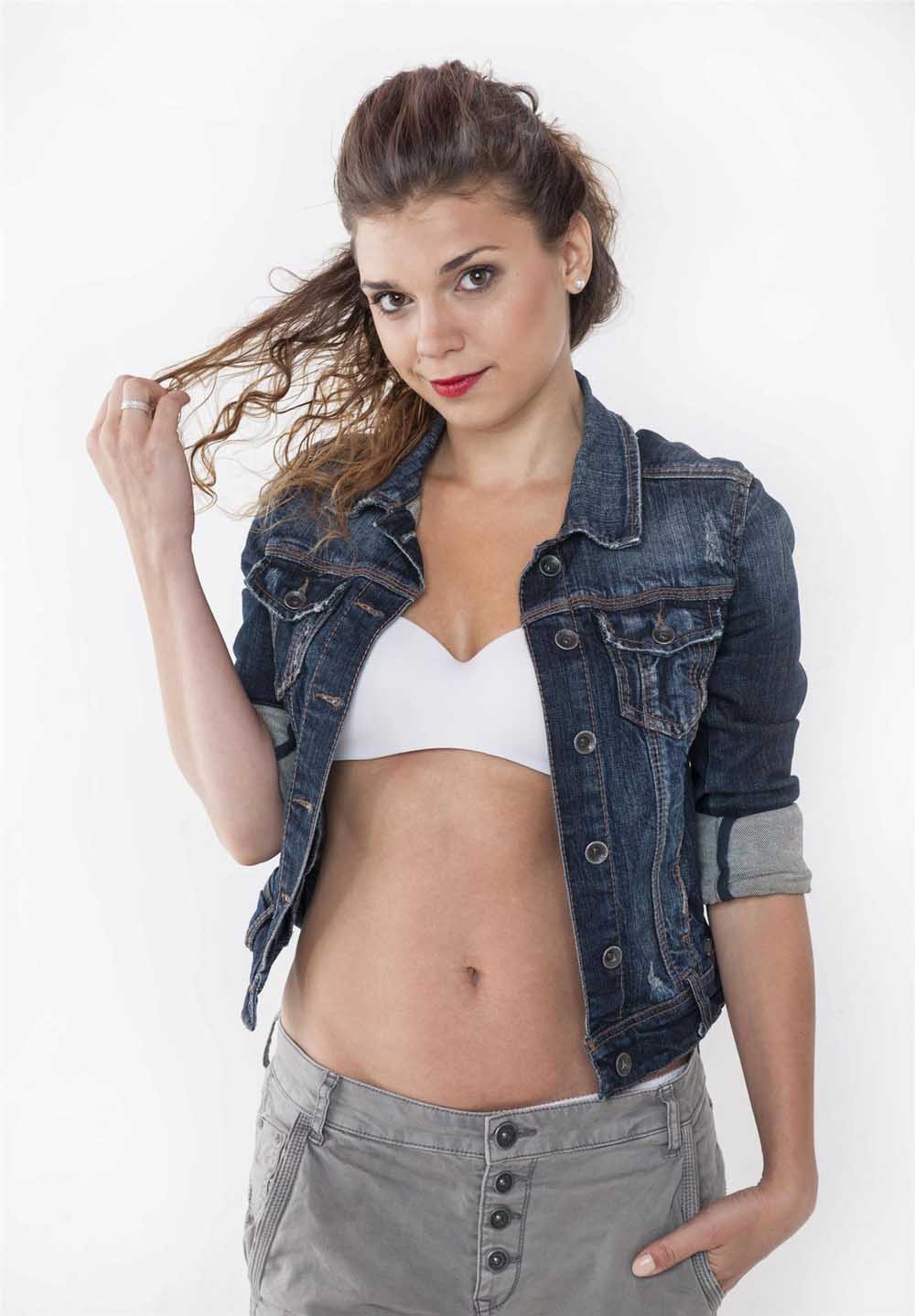 Дениса Пфасерова голая. Фото - 3