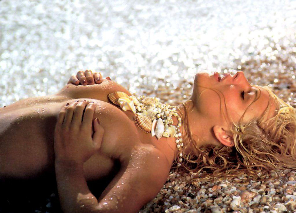 Ева Герцигова голая. Фото - 102