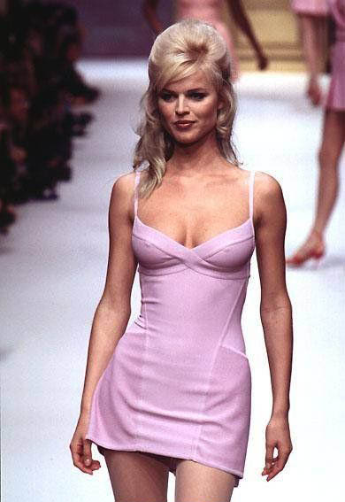 Ева Герцигова голая. Фото - 74