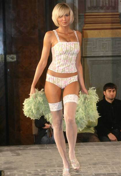 Хана Машликова голая. Фото - 32