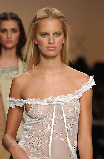 Каролина Куркова голая. Фото - 1