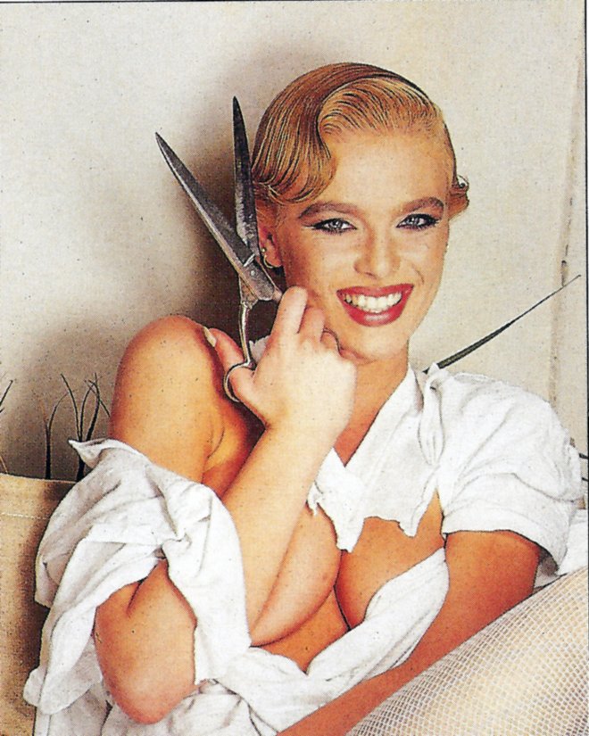 Люция Бенешова голая. Фото - 5