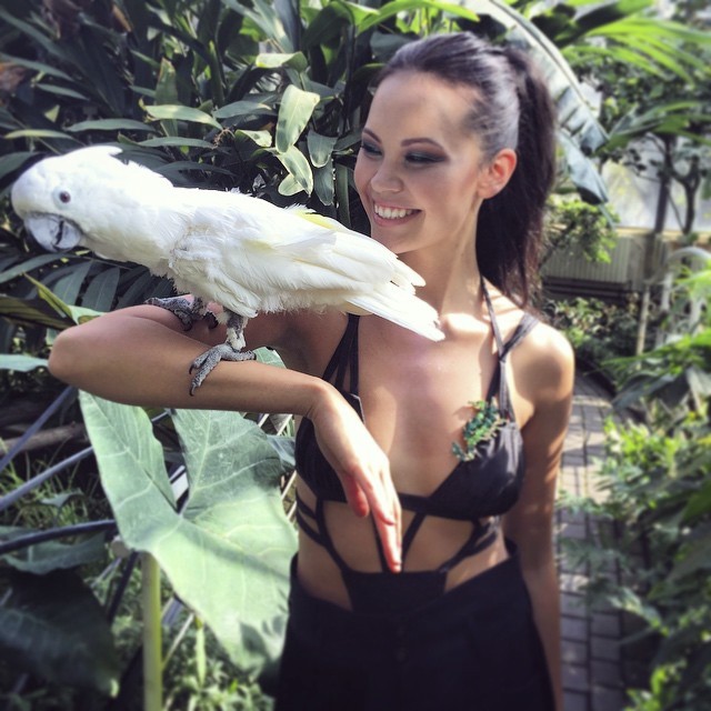 Моника Леова голая. Фото - 15