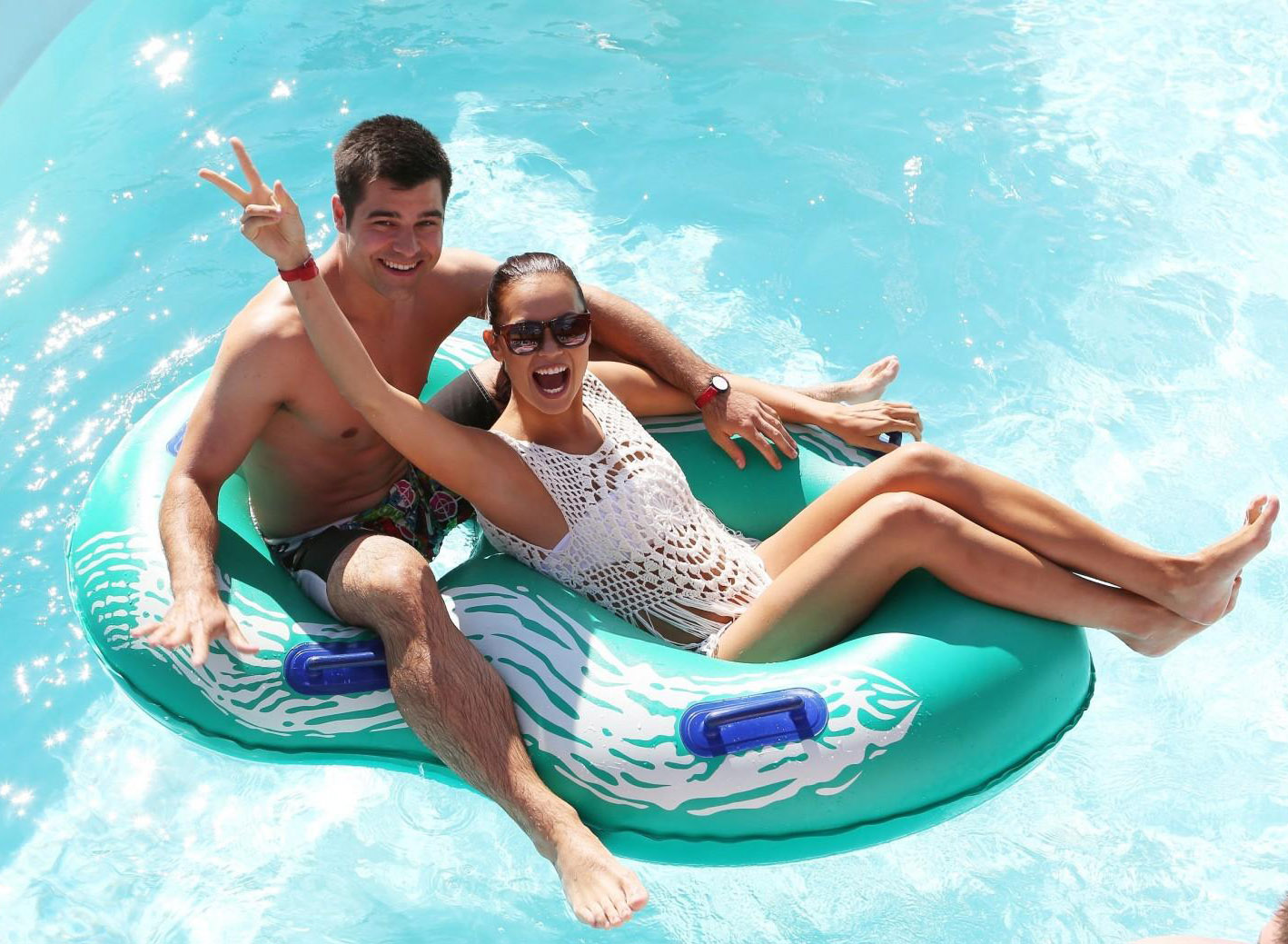 Моника Леова голая. Фото - 5