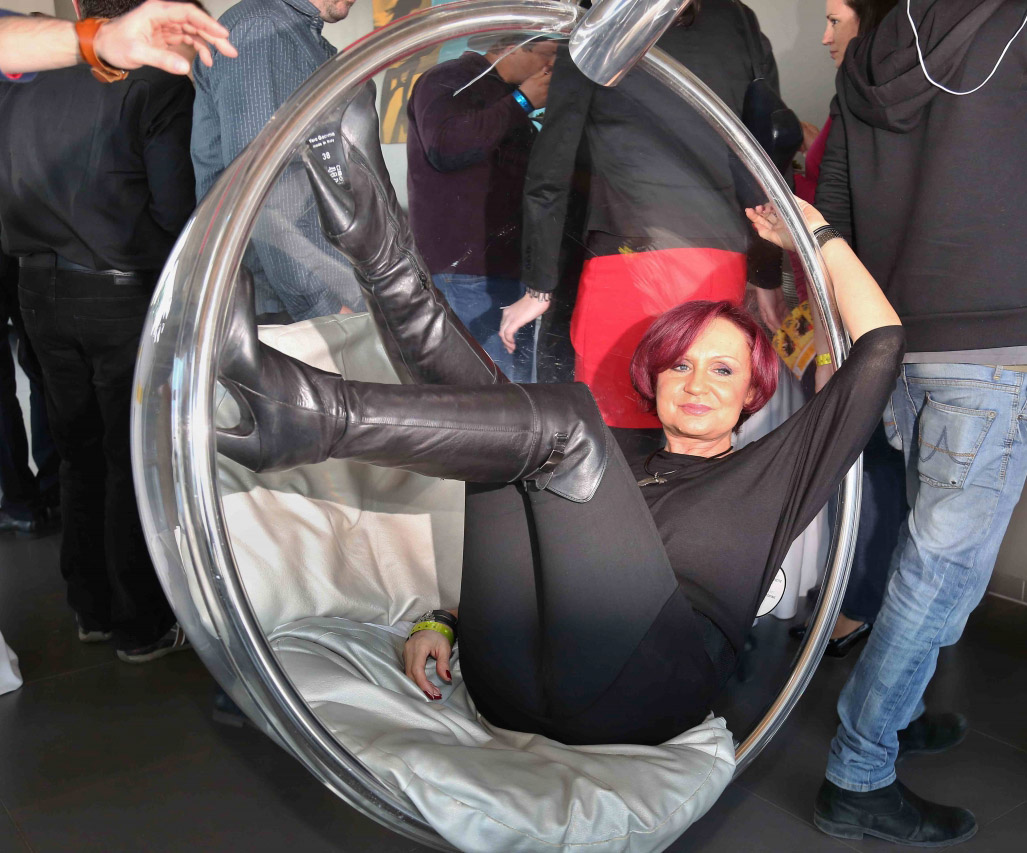 Петра Яну голая. Фото - 14