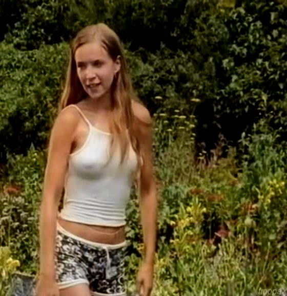 Александра Шалаудек голая. Фото - 13