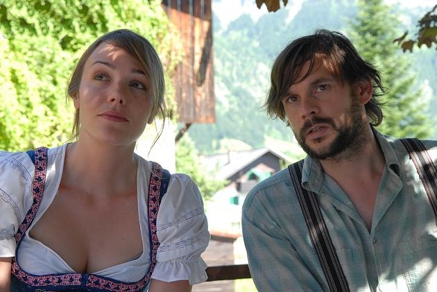 Алвара Хёфельс голая. Фото - 1