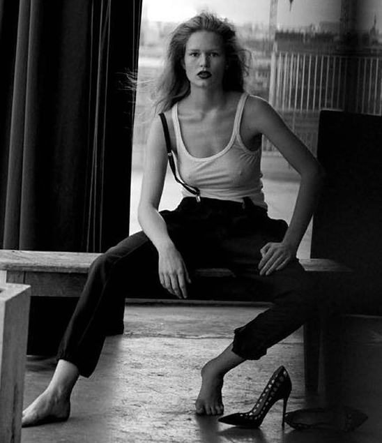 Анна Эверс голая. Фото - 23