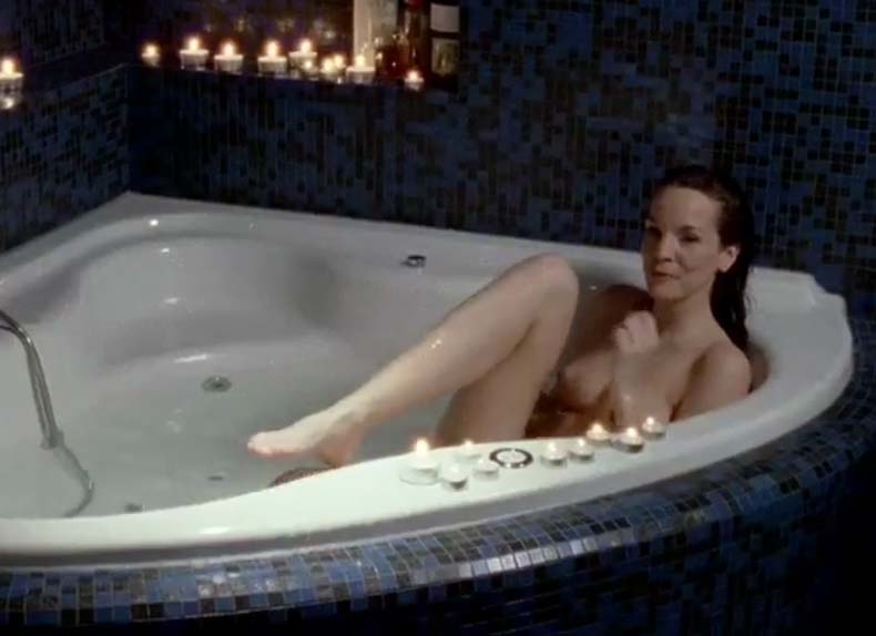 Анна Сара Хартунг голая. Фото - 11