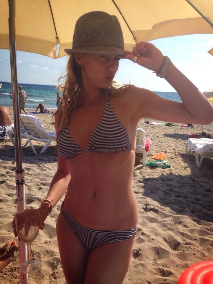 Аннеке Дюркопп голая. Фото - 8