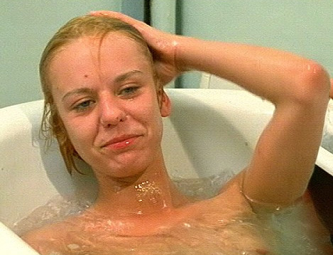 Беатрис Мановски голая. Фото - 10