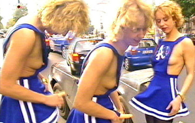 Беатрис Мановски голая. Фото - 12