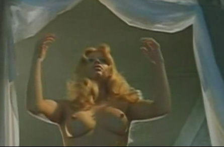 Криста Линдер голая. Фото - 51