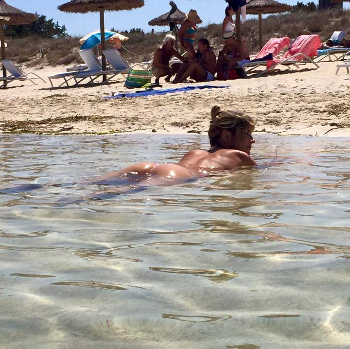 Клодель Декерт голая. Фото - 31