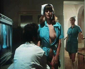 Клаудия Филерз голая. Фото - 17