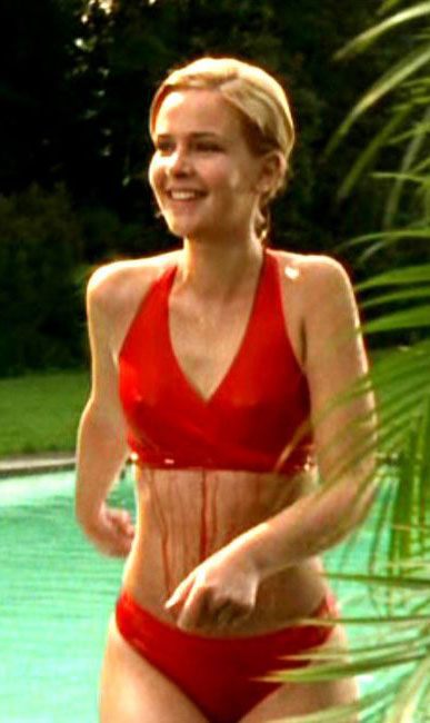 Дениза Цих голая. Фото - 11