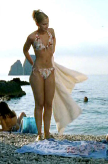 Дениза Цих голая. Фото - 8