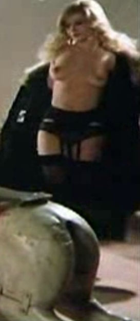 Дорит Хенке голая. Фото - 42