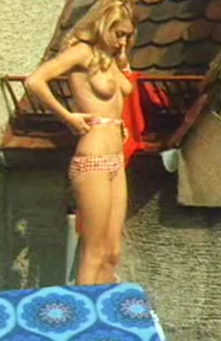 Дорит Хенке голая. Фото - 71