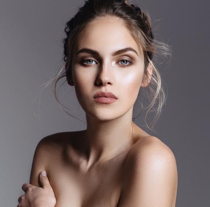 Елена Каррьер голая. Фото - 27