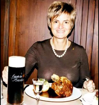 Глория Турн-и-Таксис голая. Фото - 5