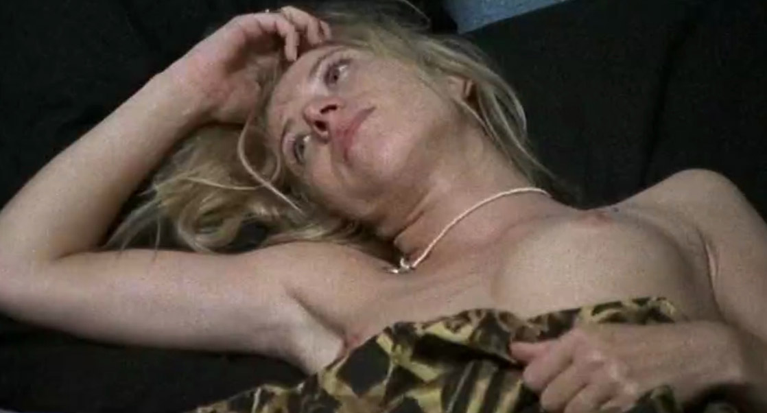 Юля Бёве голая. Фото - 2