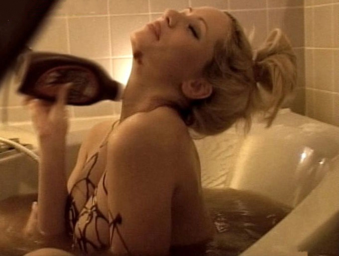 Джули К. Смит голая. Фото - 41