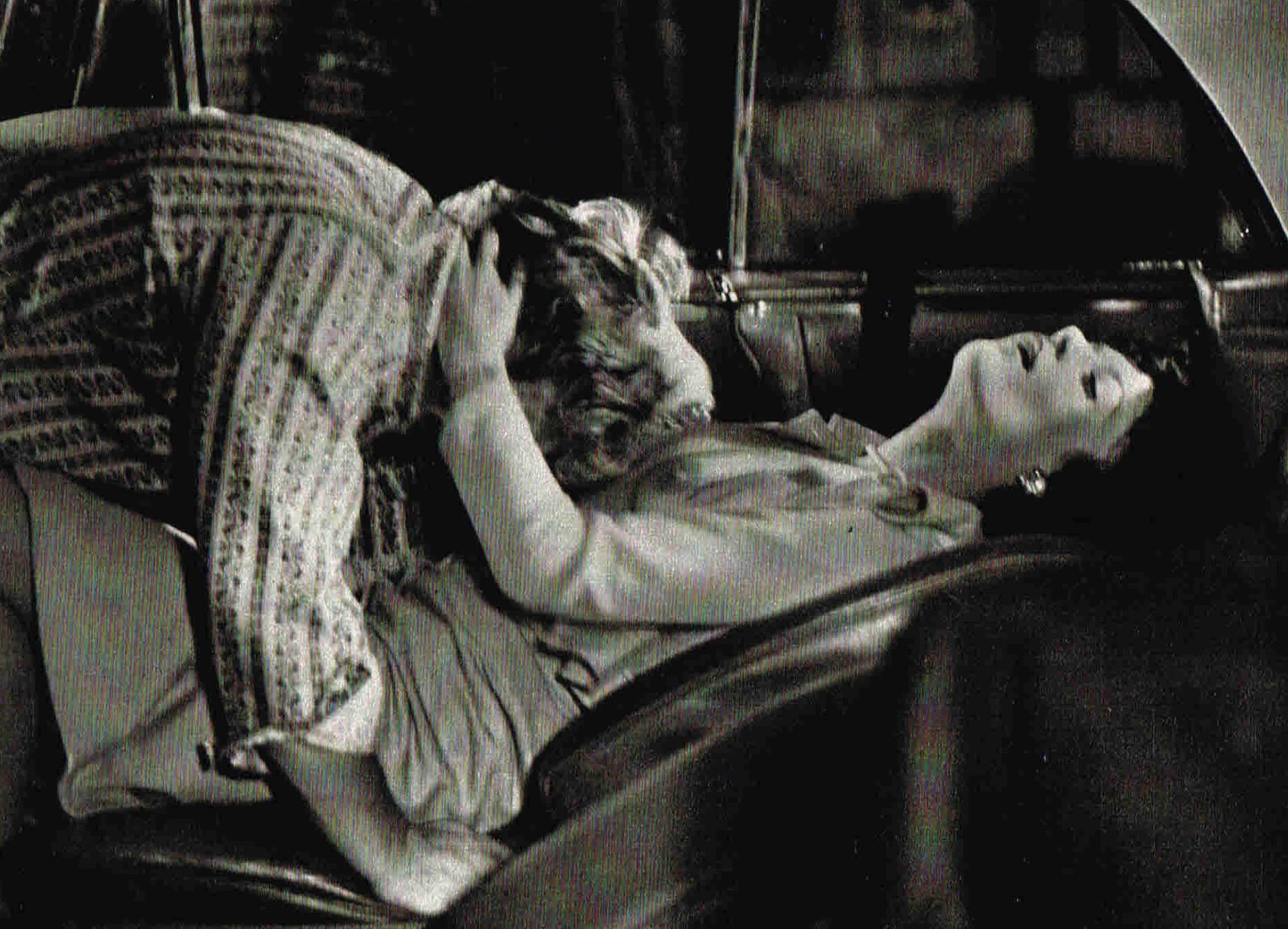 Карин Лорсон голая. Фото - 86