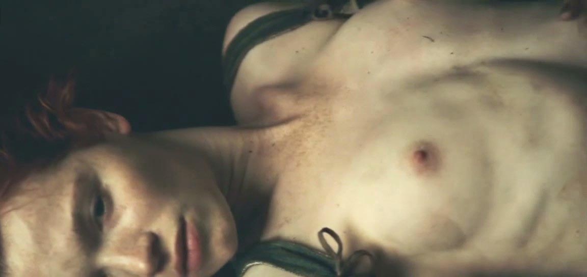 Каролин Херфурт голая. Фото - 3