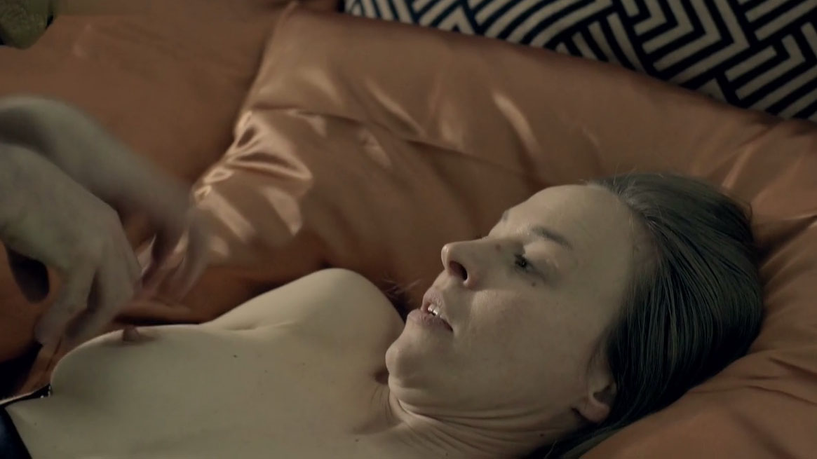 Катя Дановски голая. Фото - 10