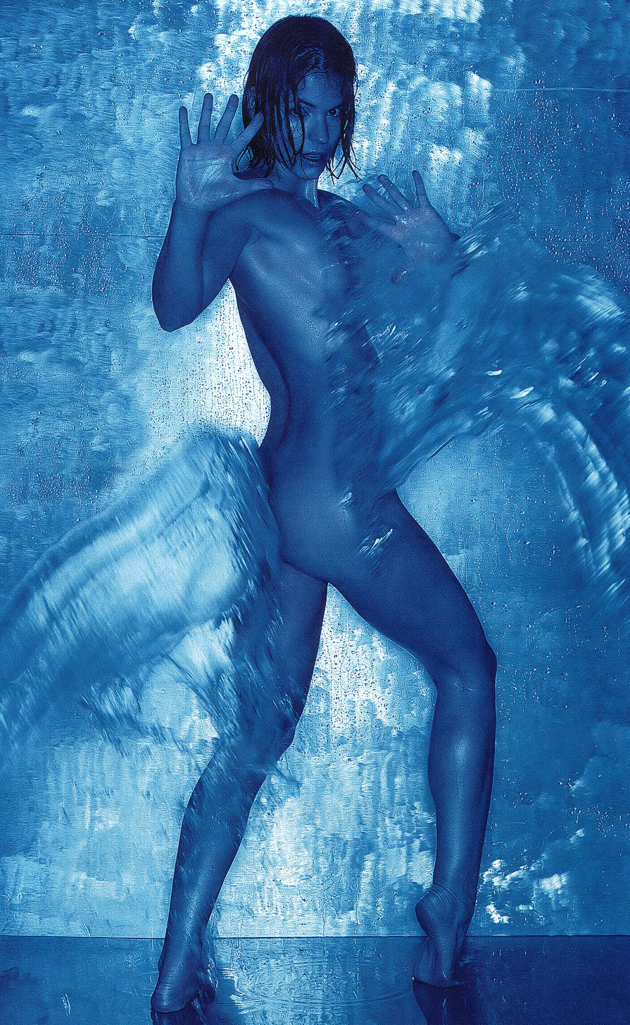 Катя Войвуд голая. Фото - 11