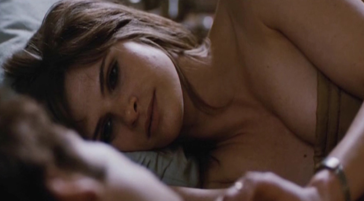 Лена Лауцемис голая. Фото - 1