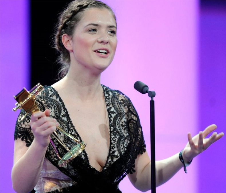 Лив Лиза Фрис голая. Фото - 2