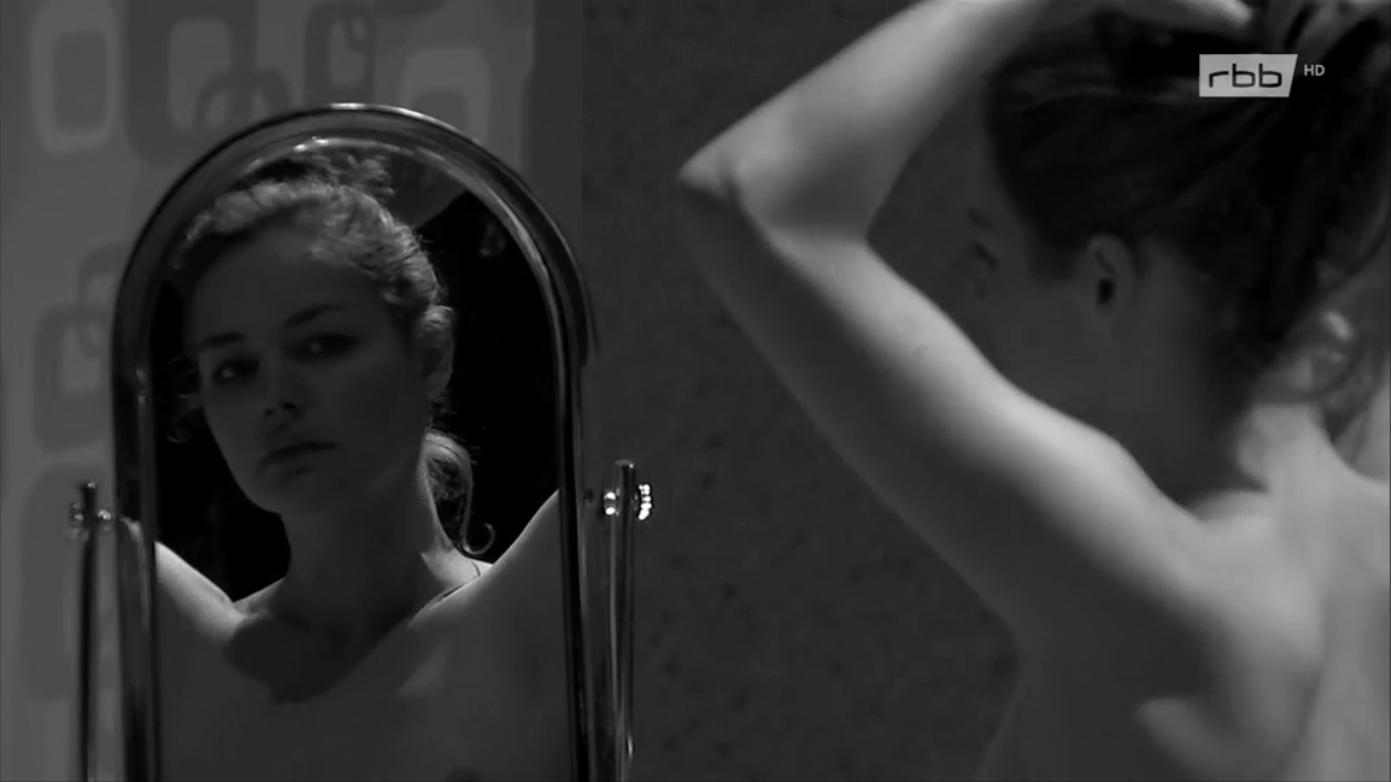 Луиза Хейер голая. Фото - 14