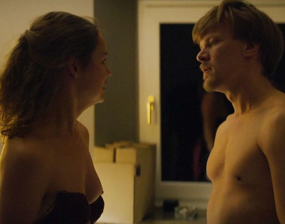 Луиза Хейер голая. Фото - 17