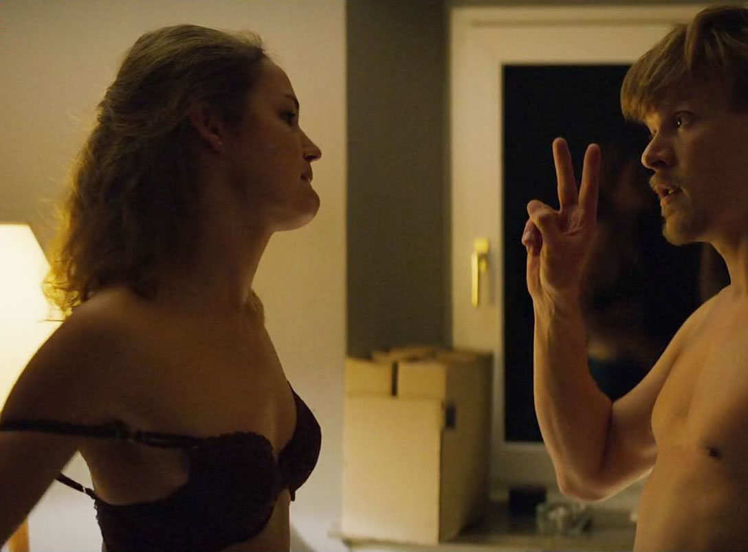 Луиза Хейер голая. Фото - 18