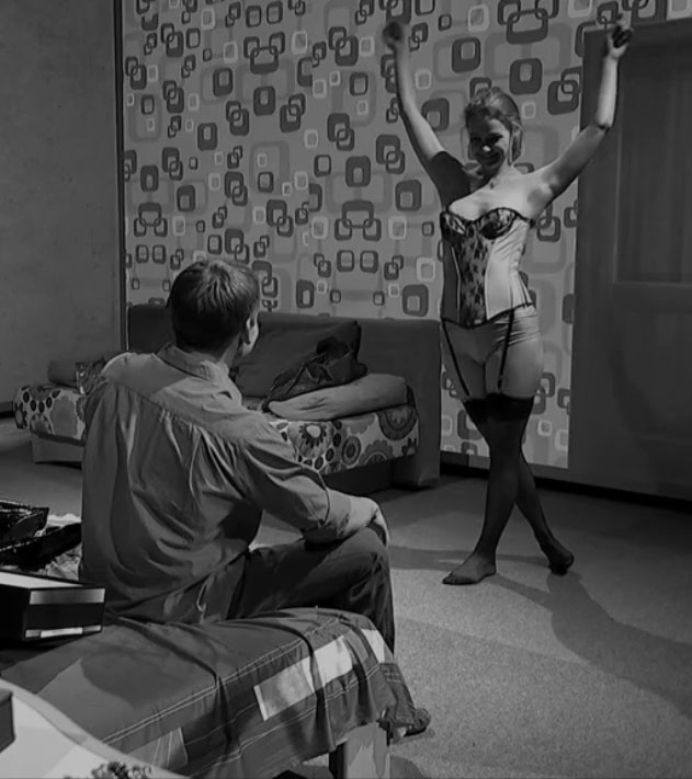 Луиза Хейер голая. Фото - 9