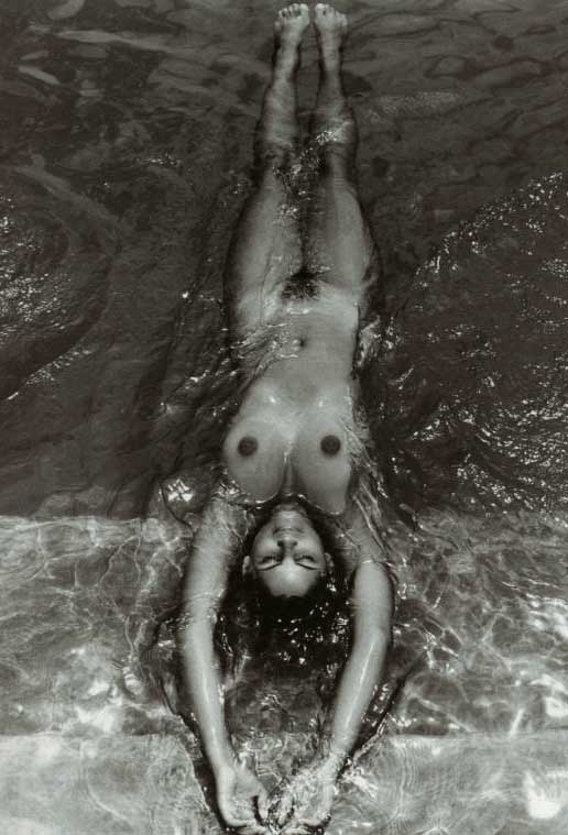 Мандала Тайде голая. Фото - 10