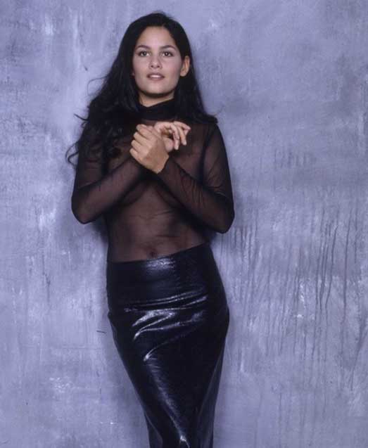 Мандала Тайде голая. Фото - 13