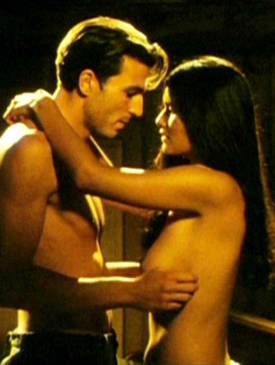 Мандала Тайде голая. Фото - 19