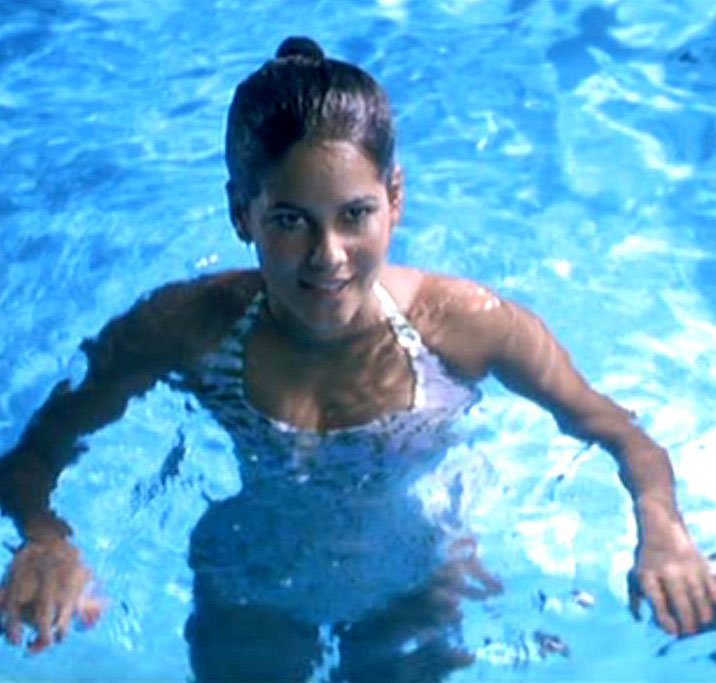 Мандала Тайде голая. Фото - 23