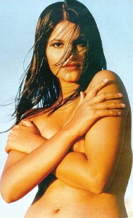 Мандала Тайде голая. Фото - 7