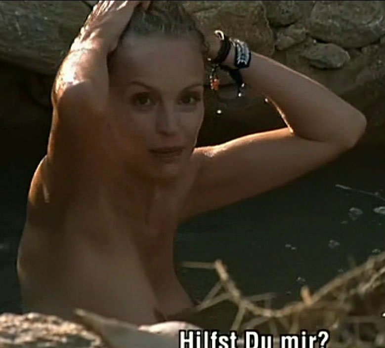 Нина Хосс голая. Фото - 15